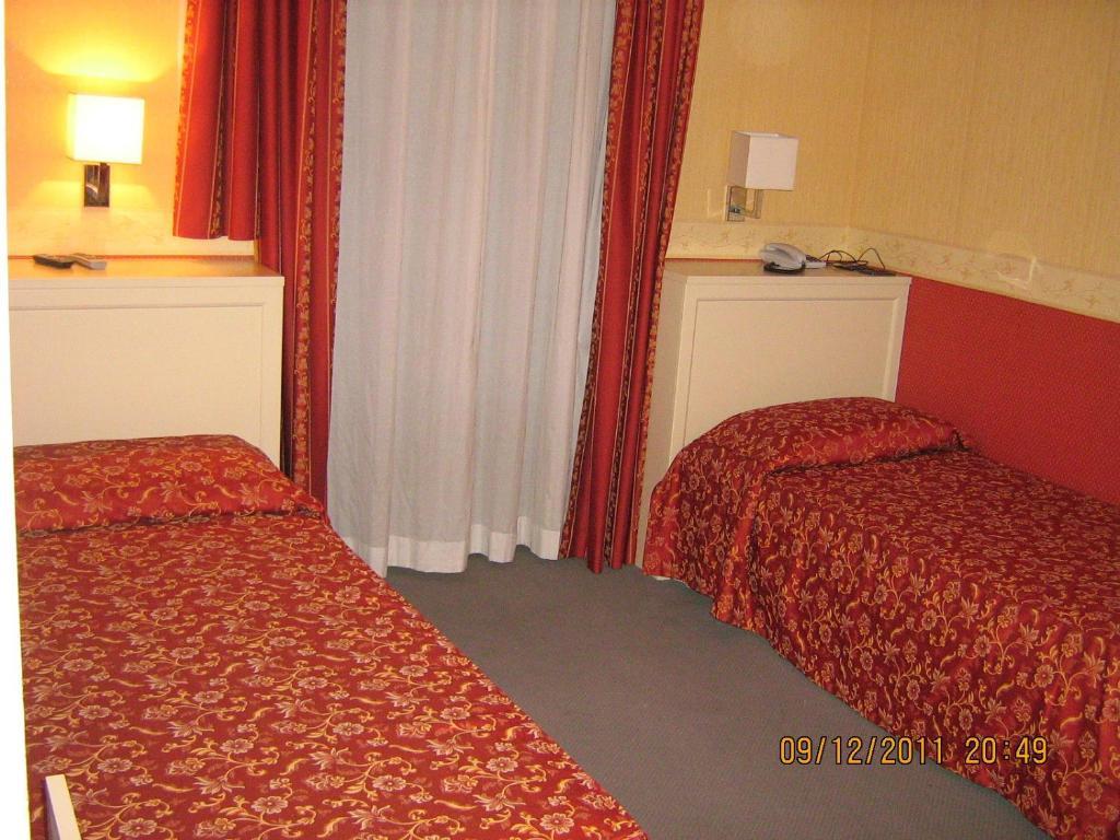 Hotel Mosca Μόνζα Δωμάτιο φωτογραφία